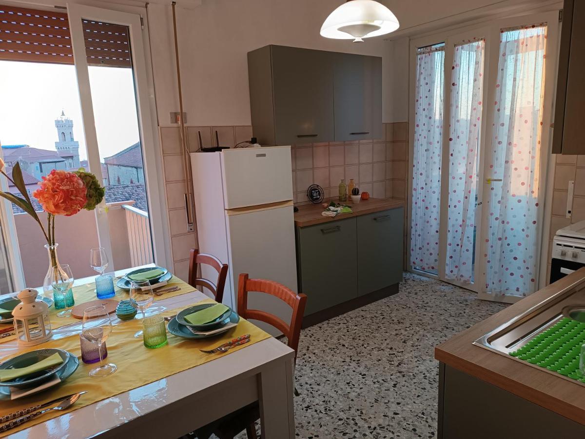 La Vista Storica Leilighet Piombino Eksteriør bilde